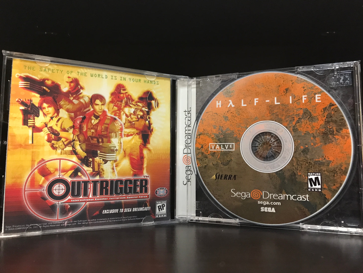 Half-Life [Sega Dreamcast] Reproduction